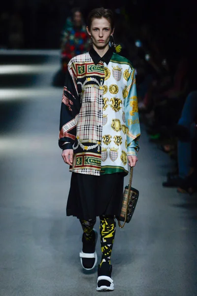 Look 4